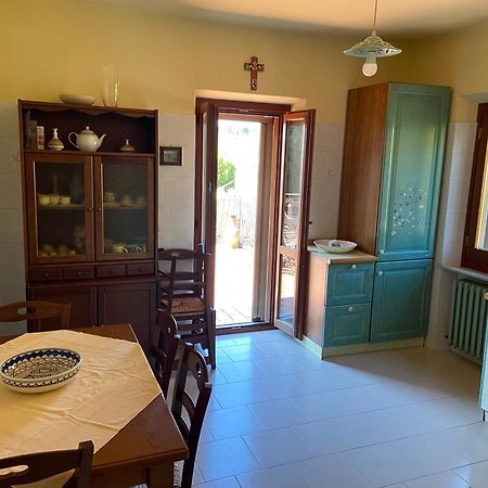 דירות ריפטרנסונה Casa Vacanze Cristina - Holiday House מראה חיצוני תמונה