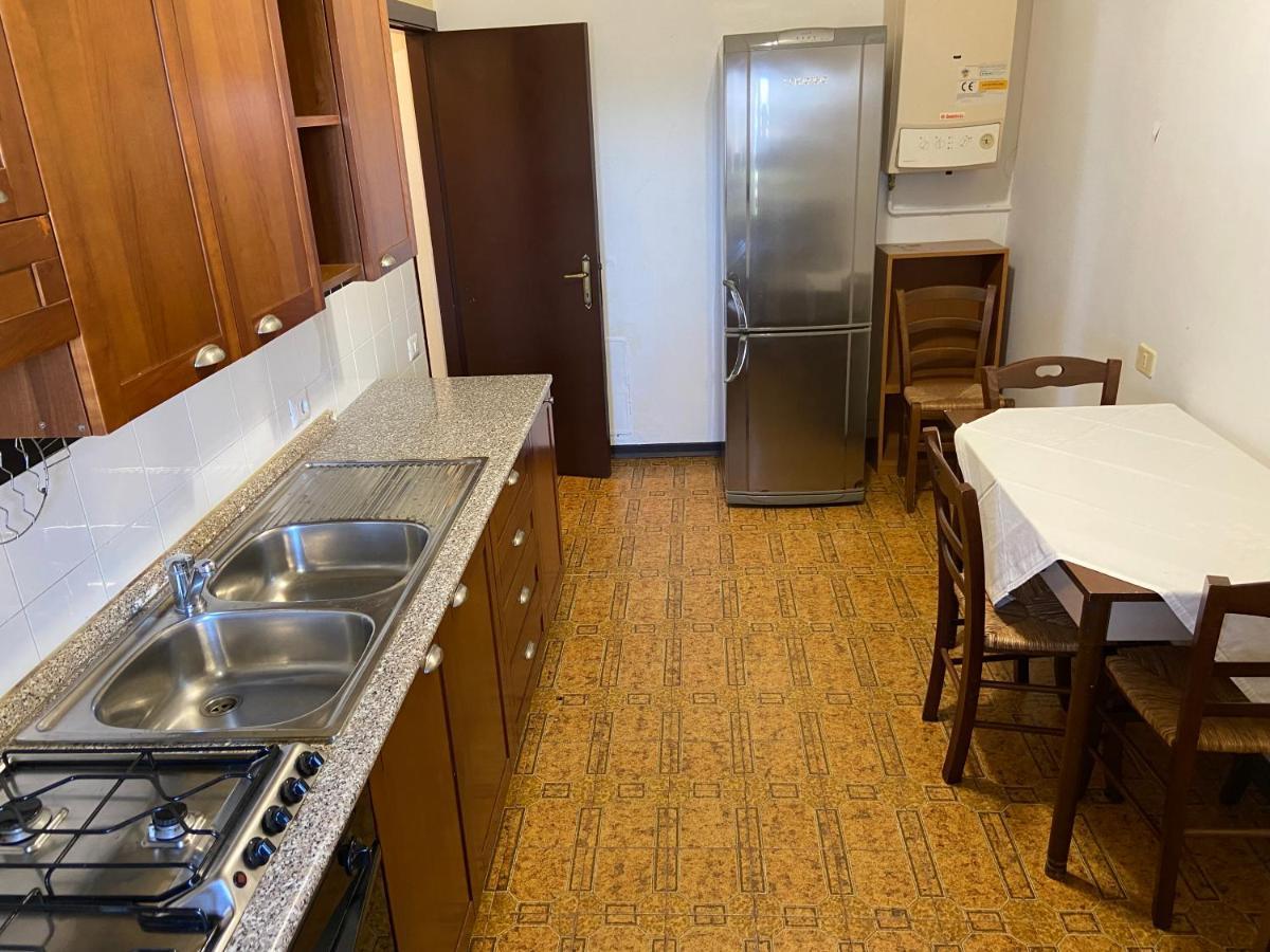 דירות ריפטרנסונה Casa Vacanze Cristina - Holiday House מראה חיצוני תמונה