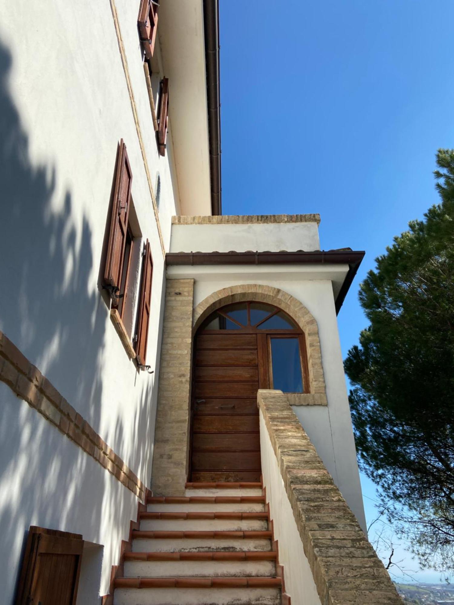 דירות ריפטרנסונה Casa Vacanze Cristina - Holiday House מראה חיצוני תמונה